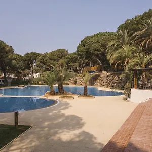 camping-cala-montgo-lescala.topcostabravahotels.com/